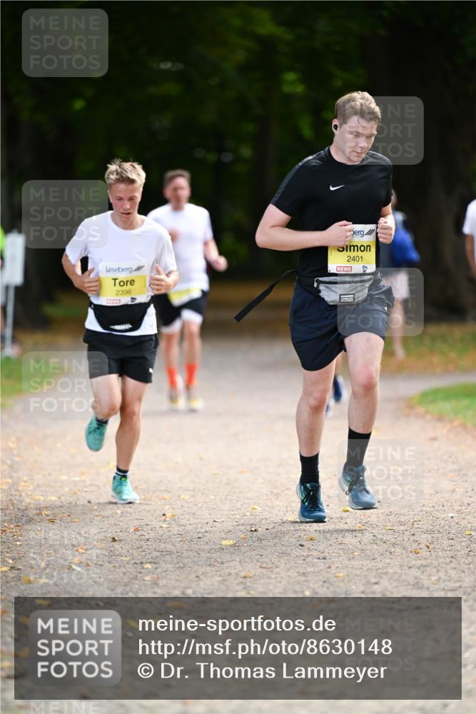 31.08.2025 - 21. Blankeneser Heldenlauf Dr. Thomas Lammeyer http://msf.ph/oto/8630148 31.08.2025 10:11:28 Laufen 2396, 2401 meine-sportfotos.de