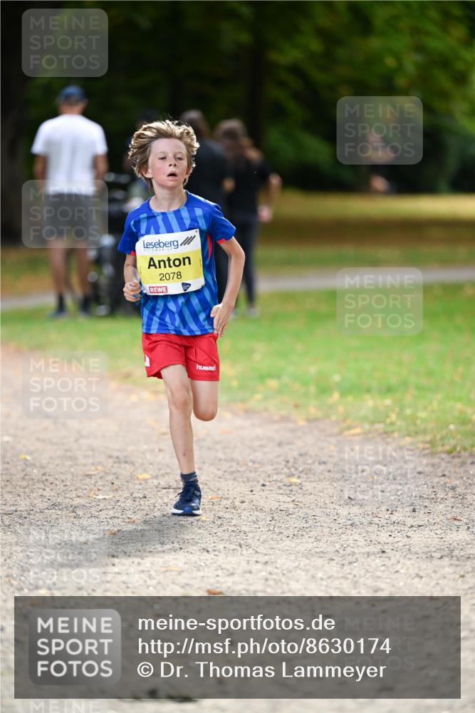 31.08.2025 - 21. Blankeneser Heldenlauf Dr. Thomas Lammeyer http://msf.ph/oto/8630174 31.08.2025 10:11:32 Laufen 2078 meine-sportfotos.de