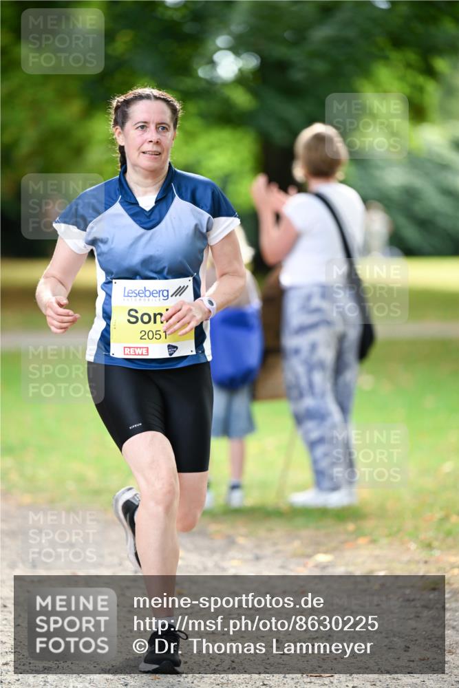 31.08.2025 - 21. Blankeneser Heldenlauf Dr. Thomas Lammeyer http://msf.ph/oto/8630225 31.08.2025 10:11:56 Laufen 2051 meine-sportfotos.de