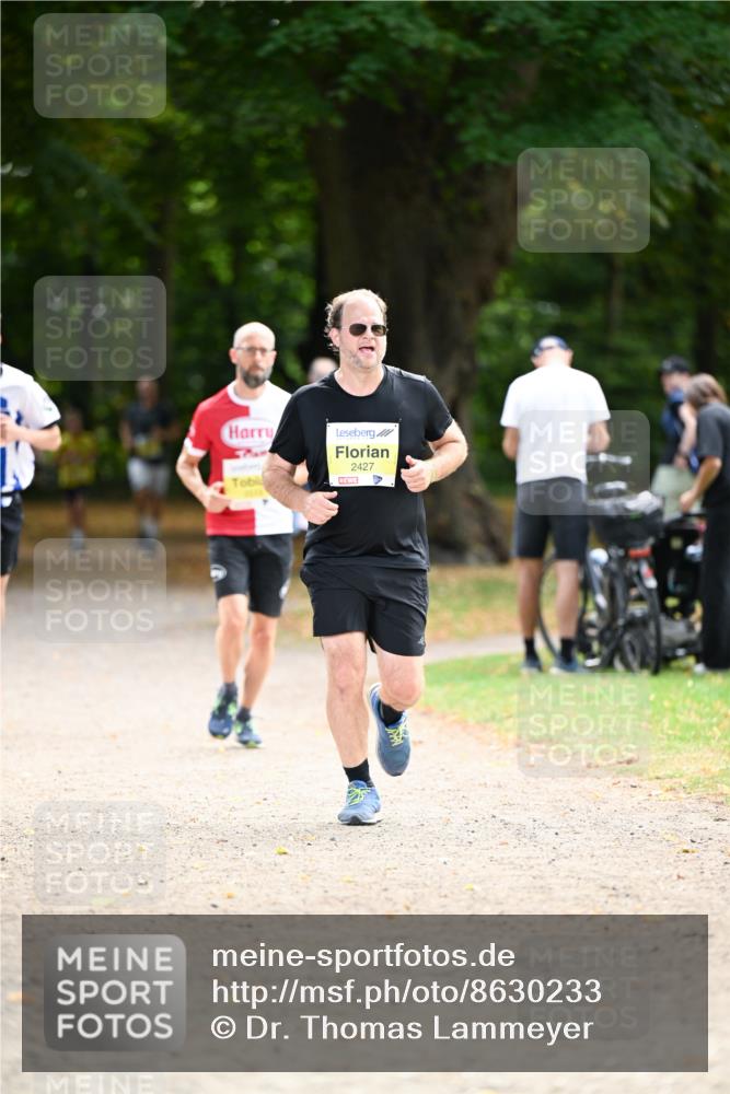 31.08.2025 - 21. Blankeneser Heldenlauf Dr. Thomas Lammeyer http://msf.ph/oto/8630233 31.08.2025 10:11:59 Laufen 2427 meine-sportfotos.de