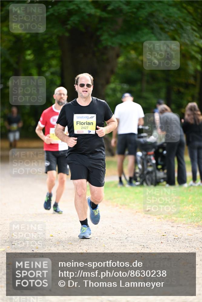 31.08.2025 - 21. Blankeneser Heldenlauf Dr. Thomas Lammeyer http://msf.ph/oto/8630238 31.08.2025 10:12:00 Laufen 2427 meine-sportfotos.de