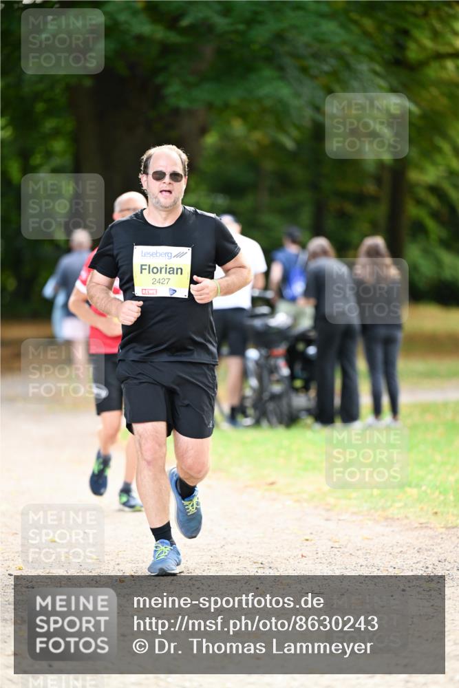 31.08.2025 - 21. Blankeneser Heldenlauf Dr. Thomas Lammeyer http://msf.ph/oto/8630243 31.08.2025 10:12:00 Laufen 2427 meine-sportfotos.de