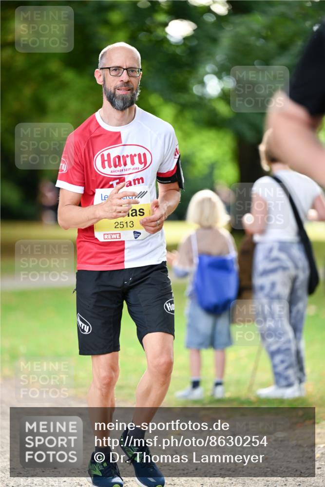 31.08.2025 - 21. Blankeneser Heldenlauf Dr. Thomas Lammeyer http://msf.ph/oto/8630254 31.08.2025 10:12:04 Laufen 1688, 2513 meine-sportfotos.de