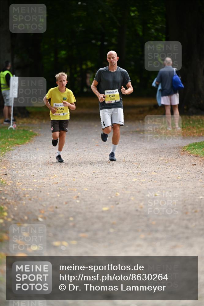 31.08.2025 - 21. Blankeneser Heldenlauf Dr. Thomas Lammeyer http://msf.ph/oto/8630264 31.08.2025 10:12:11 Laufen 2536, 2535 meine-sportfotos.de