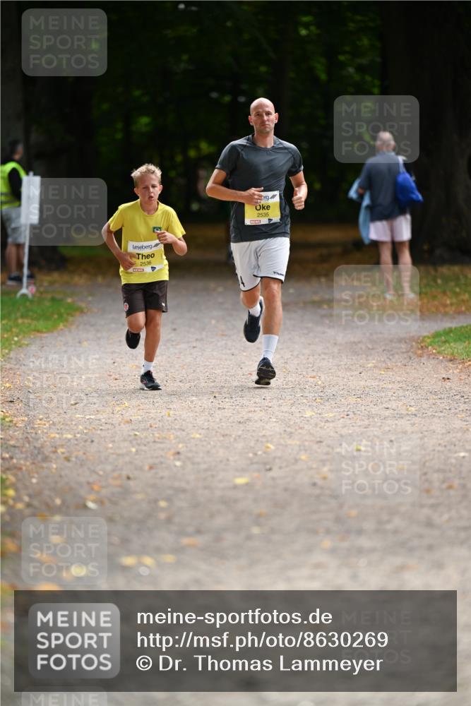 31.08.2025 - 21. Blankeneser Heldenlauf Dr. Thomas Lammeyer http://msf.ph/oto/8630269 31.08.2025 10:12:12 Laufen 2536, 2535 meine-sportfotos.de