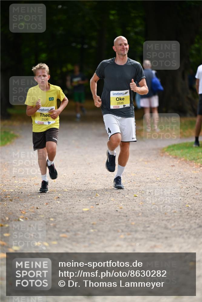 31.08.2025 - 21. Blankeneser Heldenlauf Dr. Thomas Lammeyer http://msf.ph/oto/8630282 31.08.2025 10:12:13 Laufen 2536, 2535 meine-sportfotos.de