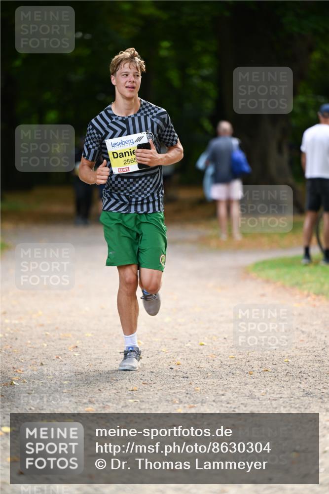 31.08.2025 - 21. Blankeneser Heldenlauf Dr. Thomas Lammeyer http://msf.ph/oto/8630304 31.08.2025 10:12:24 Laufen 2565 meine-sportfotos.de