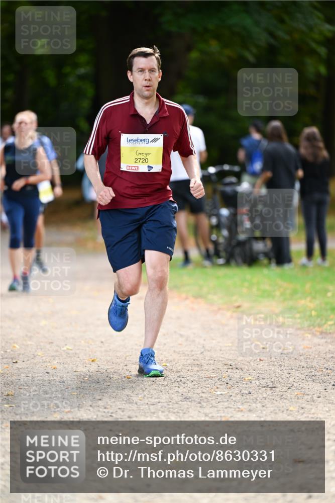 31.08.2025 - 21. Blankeneser Heldenlauf Dr. Thomas Lammeyer http://msf.ph/oto/8630331 31.08.2025 10:12:32 Laufen 2720 meine-sportfotos.de