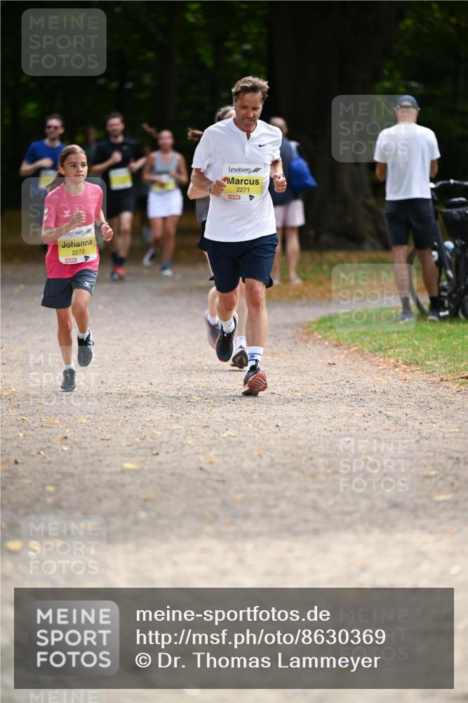 31.08.2025 - 21. Blankeneser Heldenlauf Dr. Thomas Lammeyer http://msf.ph/oto/8630369 31.08.2025 10:12:40 Laufen 2272, 2271 meine-sportfotos.de