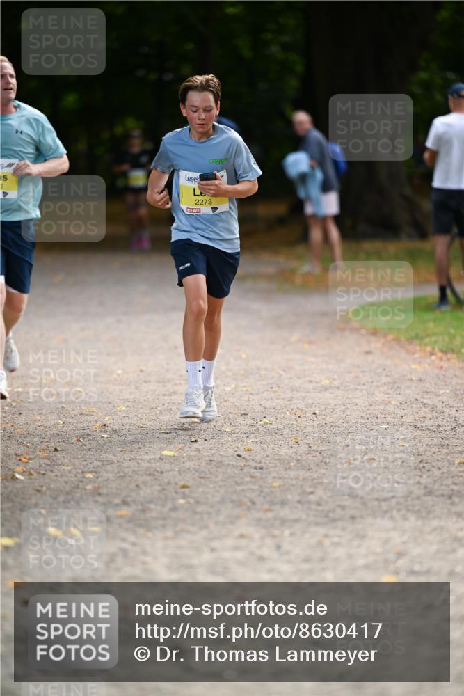 31.08.2025 - 21. Blankeneser Heldenlauf Dr. Thomas Lammeyer http://msf.ph/oto/8630417 31.08.2025 10:12:53 Laufen 9, 11, 3, 2273 meine-sportfotos.de