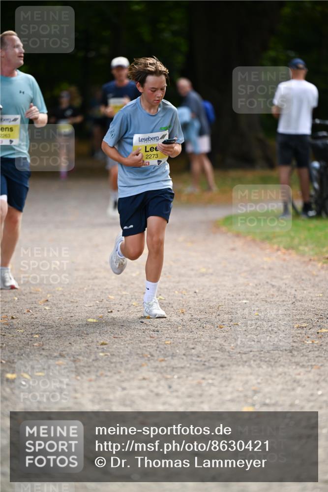 31.08.2025 - 21. Blankeneser Heldenlauf Dr. Thomas Lammeyer http://msf.ph/oto/8630421 31.08.2025 10:12:54 Laufen 2263, 3, 2273 meine-sportfotos.de