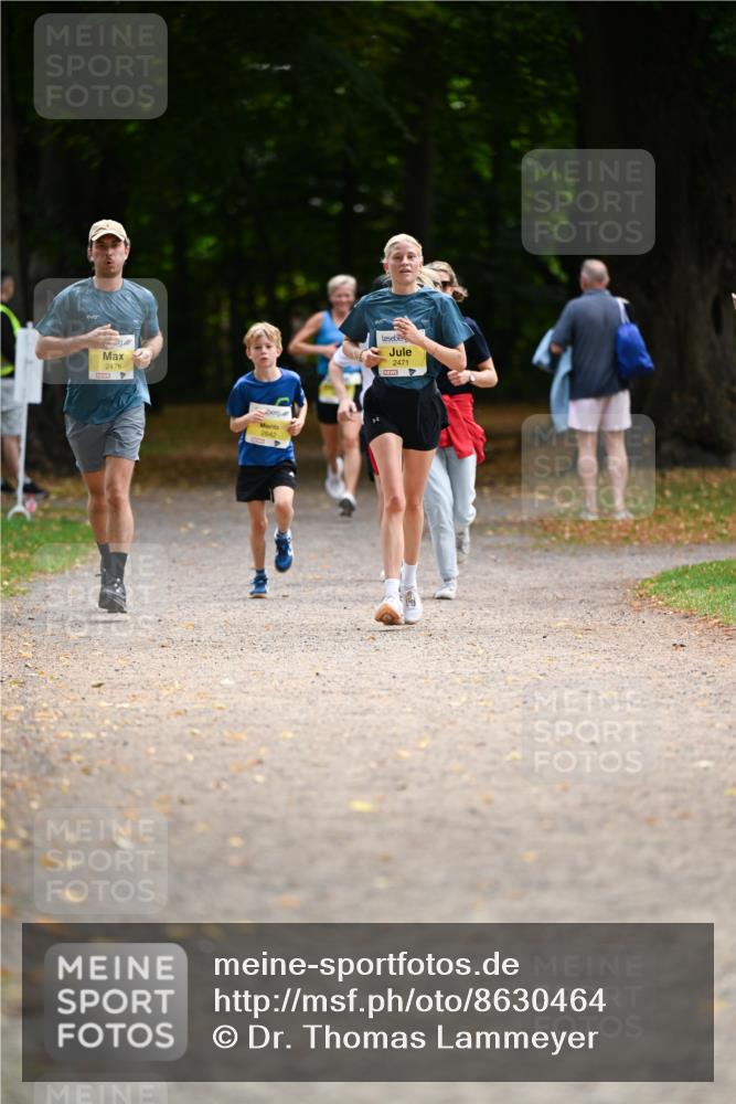 31.08.2025 - 21. Blankeneser Heldenlauf Dr. Thomas Lammeyer http://msf.ph/oto/8630464 31.08.2025 10:13:08 Laufen 2476, 2642, 2471 meine-sportfotos.de