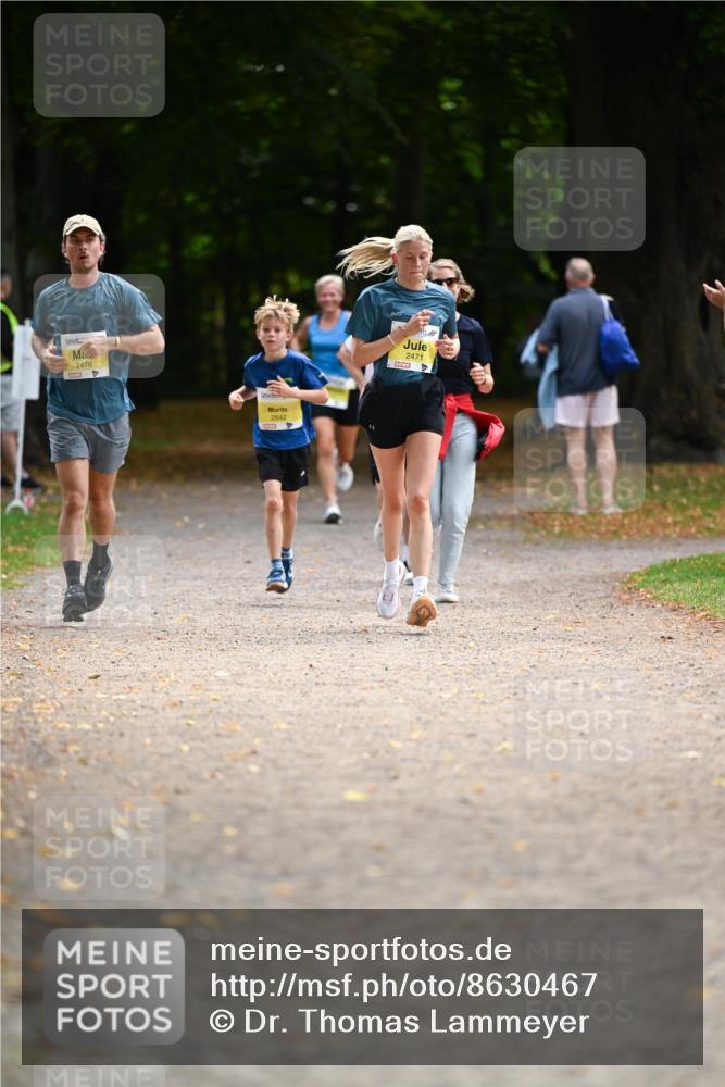 31.08.2025 - 21. Blankeneser Heldenlauf Dr. Thomas Lammeyer http://msf.ph/oto/8630467 31.08.2025 10:13:09 Laufen 2476, 2642, 2471 meine-sportfotos.de