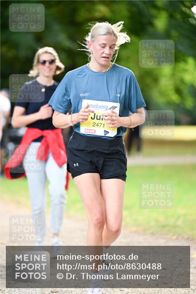 31.08.2025 - 21. Blankeneser Heldenlauf Dr. Thomas Lammeyer http://msf.ph/oto/8630488 31.08.2025 10:13:14 Laufen 2471 meine-sportfotos.de