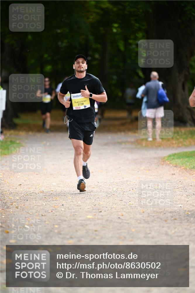 31.08.2025 - 21. Blankeneser Heldenlauf Dr. Thomas Lammeyer http://msf.ph/oto/8630502 31.08.2025 10:13:21 Laufen 2738 meine-sportfotos.de