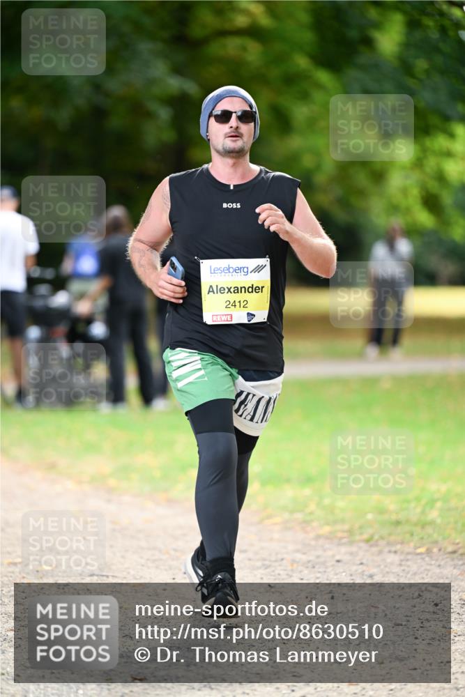 31.08.2025 - 21. Blankeneser Heldenlauf Dr. Thomas Lammeyer http://msf.ph/oto/8630510 31.08.2025 10:13:23 Laufen 2412 meine-sportfotos.de