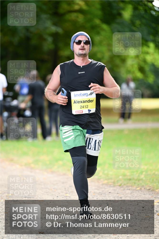 31.08.2025 - 21. Blankeneser Heldenlauf Dr. Thomas Lammeyer http://msf.ph/oto/8630511 31.08.2025 10:13:23 Laufen 2412 meine-sportfotos.de