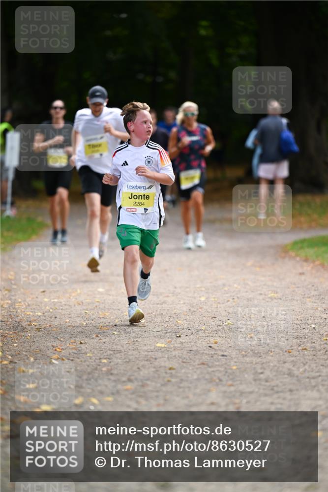 31.08.2025 - 21. Blankeneser Heldenlauf Dr. Thomas Lammeyer http://msf.ph/oto/8630527 31.08.2025 10:13:27 Laufen 2284 meine-sportfotos.de