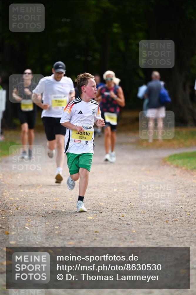31.08.2025 - 21. Blankeneser Heldenlauf Dr. Thomas Lammeyer http://msf.ph/oto/8630530 31.08.2025 10:13:27 Laufen 2284 meine-sportfotos.de