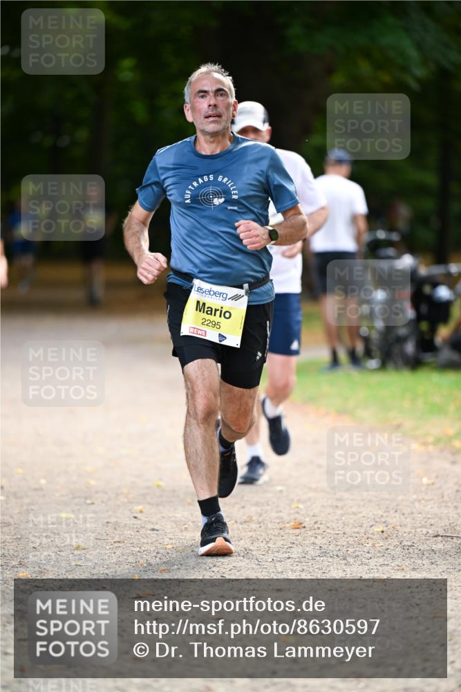 31.08.2025 - 21. Blankeneser Heldenlauf Dr. Thomas Lammeyer http://msf.ph/oto/8630597 31.08.2025 10:13:41 Laufen 2295 meine-sportfotos.de