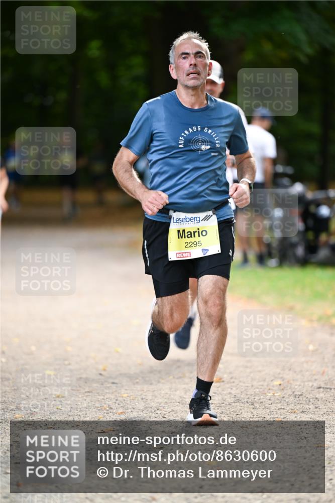 31.08.2025 - 21. Blankeneser Heldenlauf Dr. Thomas Lammeyer http://msf.ph/oto/8630600 31.08.2025 10:13:41 Laufen 2295 meine-sportfotos.de