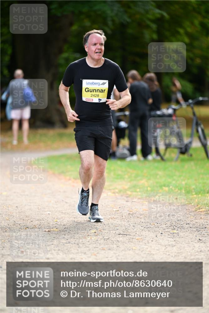 31.08.2025 - 21. Blankeneser Heldenlauf Dr. Thomas Lammeyer http://msf.ph/oto/8630640 31.08.2025 10:13:55 Laufen 2428 meine-sportfotos.de