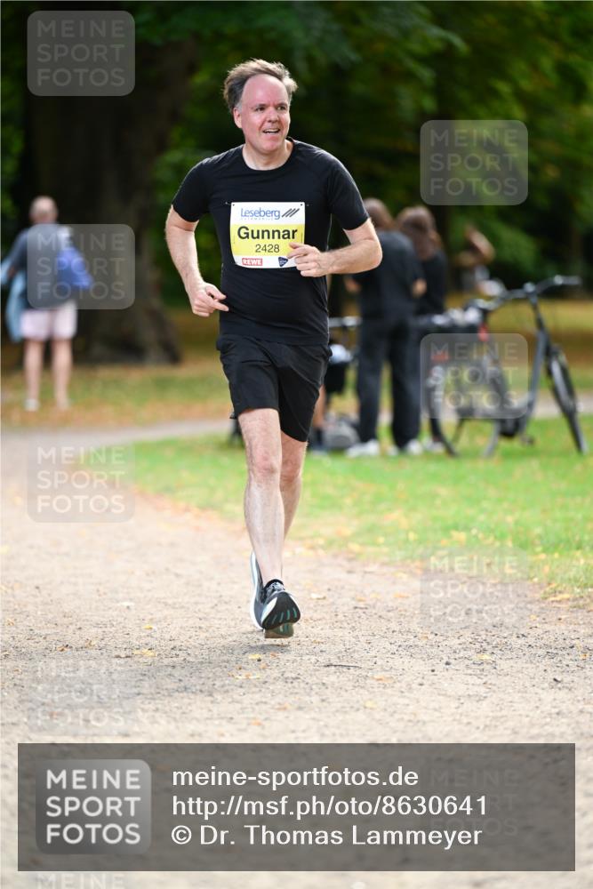 31.08.2025 - 21. Blankeneser Heldenlauf Dr. Thomas Lammeyer http://msf.ph/oto/8630641 31.08.2025 10:13:55 Laufen 2428 meine-sportfotos.de