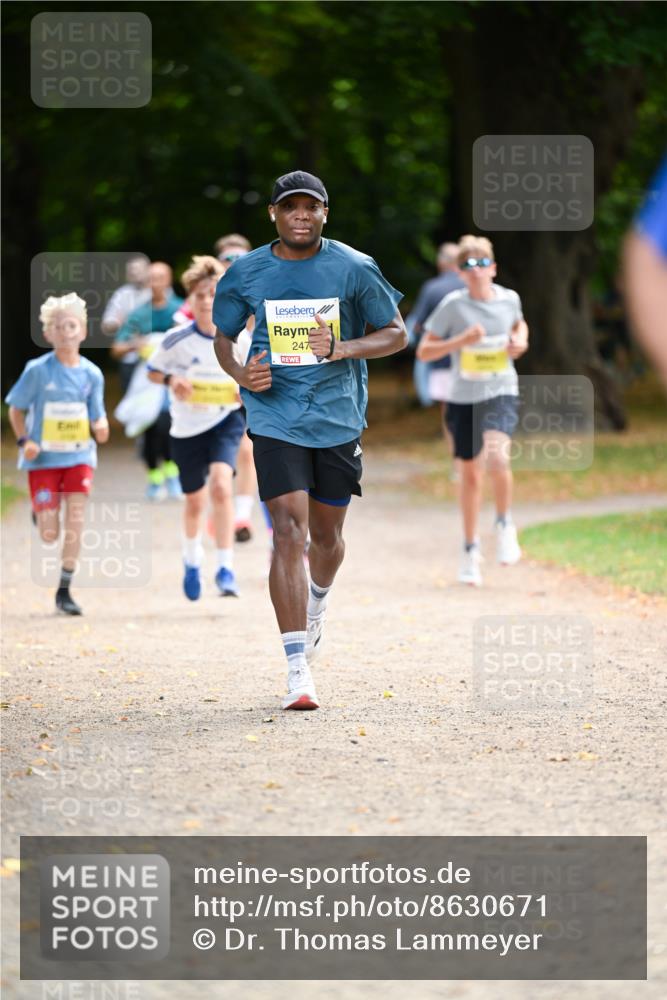 31.08.2025 - 21. Blankeneser Heldenlauf Dr. Thomas Lammeyer http://msf.ph/oto/8630671 31.08.2025 10:14:01 Laufen 247 meine-sportfotos.de