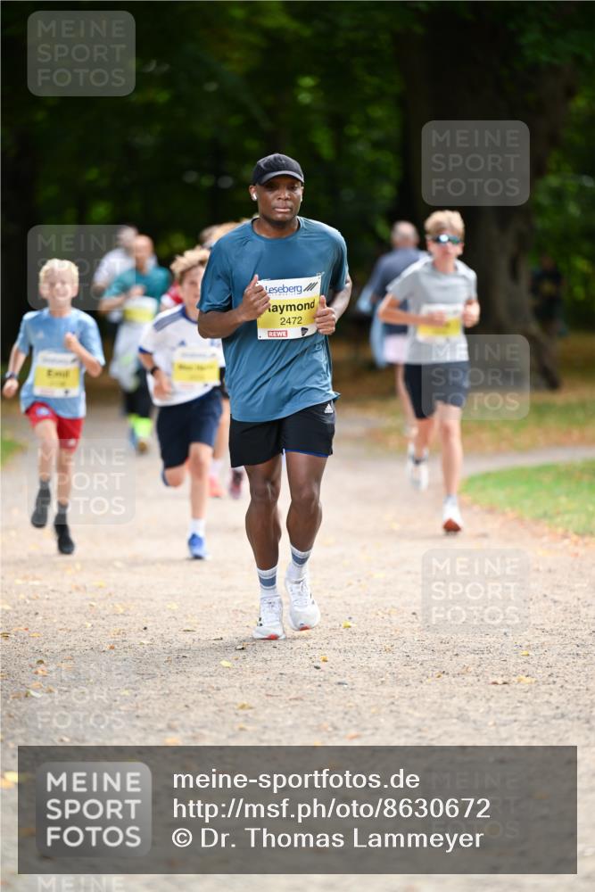 31.08.2025 - 21. Blankeneser Heldenlauf Dr. Thomas Lammeyer http://msf.ph/oto/8630672 31.08.2025 10:14:02 Laufen 2472 meine-sportfotos.de