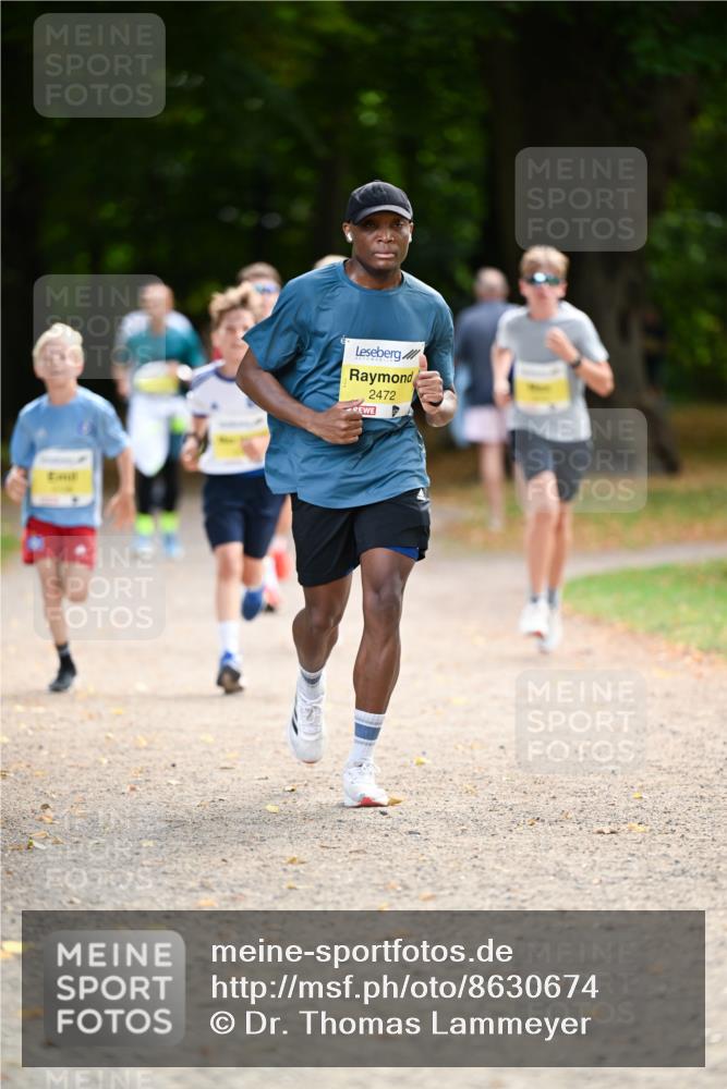 31.08.2025 - 21. Blankeneser Heldenlauf Dr. Thomas Lammeyer http://msf.ph/oto/8630674 31.08.2025 10:14:02 Laufen 2472 meine-sportfotos.de