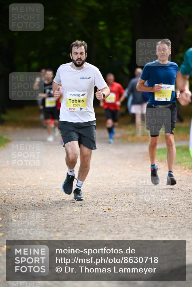 31.08.2025 - 21. Blankeneser Heldenlauf Dr. Thomas Lammeyer http://msf.ph/oto/8630718 31.08.2025 10:14:11 Laufen 2605, 2717 meine-sportfotos.de