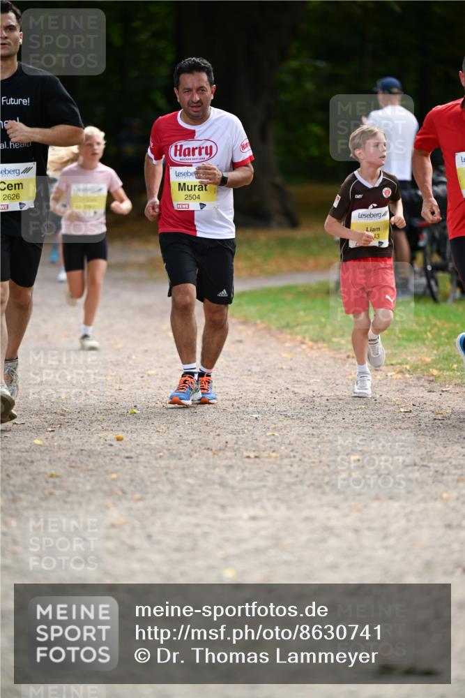 31.08.2025 - 21. Blankeneser Heldenlauf Dr. Thomas Lammeyer http://msf.ph/oto/8630741 31.08.2025 10:14:19 Laufen 2626, 1688, 2504, 43 meine-sportfotos.de
