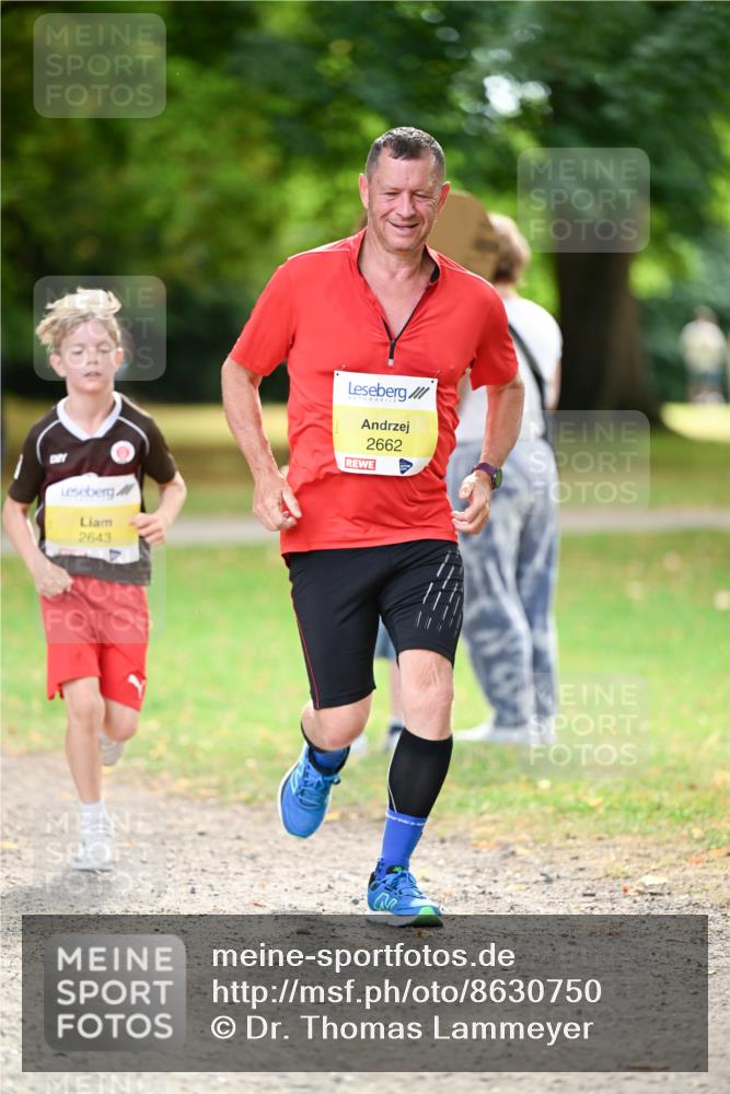 31.08.2025 - 21. Blankeneser Heldenlauf Dr. Thomas Lammeyer http://msf.ph/oto/8630750 31.08.2025 10:14:20 Laufen 2643, 2662 meine-sportfotos.de