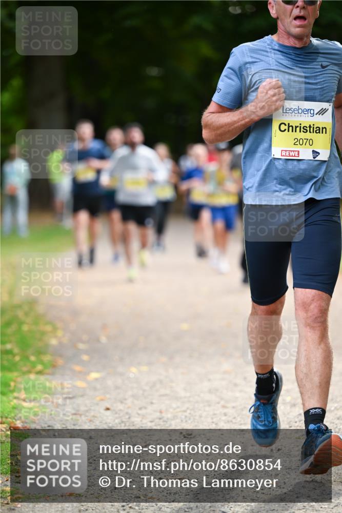 31.08.2025 - 21. Blankeneser Heldenlauf Dr. Thomas Lammeyer http://msf.ph/oto/8630854 31.08.2025 10:14:45 Laufen 2070 meine-sportfotos.de