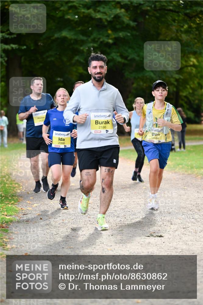31.08.2025 - 21. Blankeneser Heldenlauf Dr. Thomas Lammeyer http://msf.ph/oto/8630862 31.08.2025 10:14:50 Laufen 2398, 2186, 2184 meine-sportfotos.de