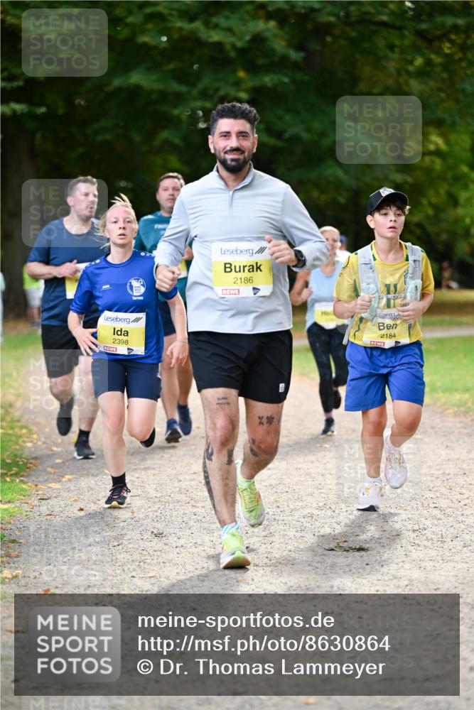 31.08.2025 - 21. Blankeneser Heldenlauf Dr. Thomas Lammeyer http://msf.ph/oto/8630864 31.08.2025 10:14:51 Laufen 2398, 2186, 2184 meine-sportfotos.de
