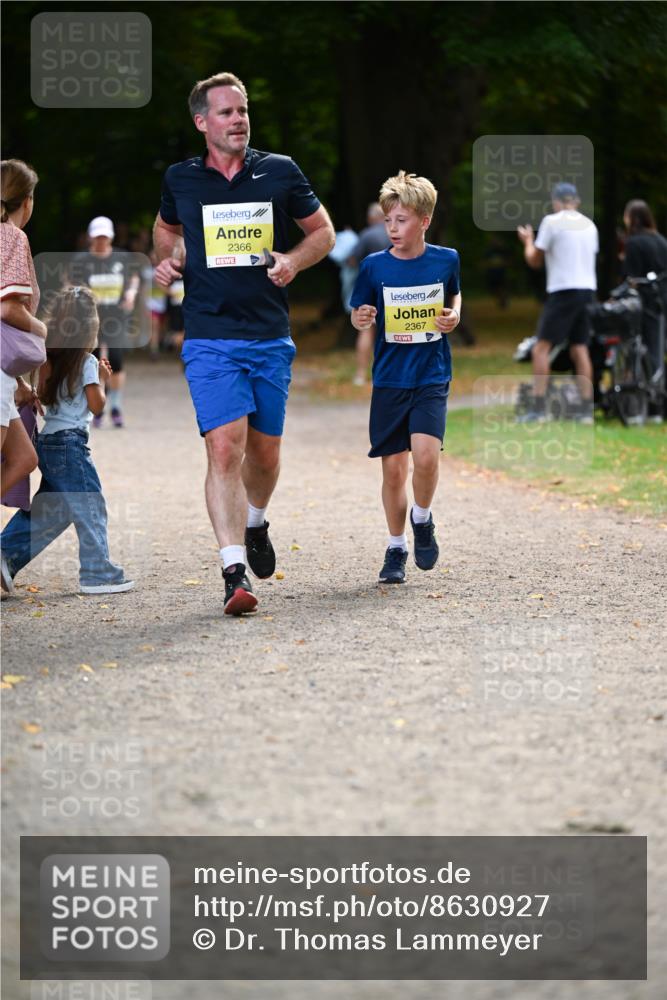 31.08.2025 - 21. Blankeneser Heldenlauf Dr. Thomas Lammeyer http://msf.ph/oto/8630927 31.08.2025 10:15:03 Laufen 2366, 2367 meine-sportfotos.de