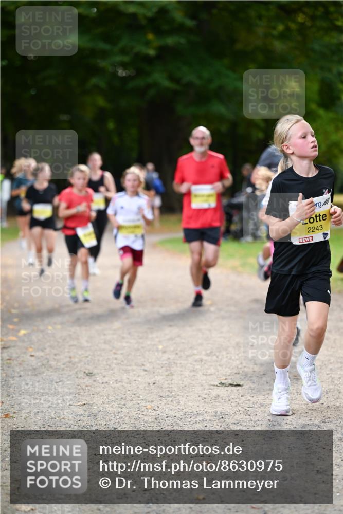 31.08.2025 - 21. Blankeneser Heldenlauf Dr. Thomas Lammeyer http://msf.ph/oto/8630975 31.08.2025 10:15:15 Laufen 2243 meine-sportfotos.de