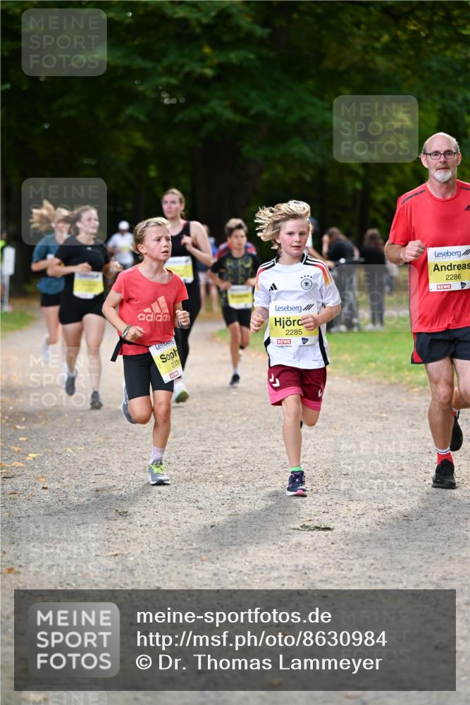 31.08.2025 - 21. Blankeneser Heldenlauf Dr. Thomas Lammeyer http://msf.ph/oto/8630984 31.08.2025 10:15:17 Laufen 233, 2285, 2286 meine-sportfotos.de