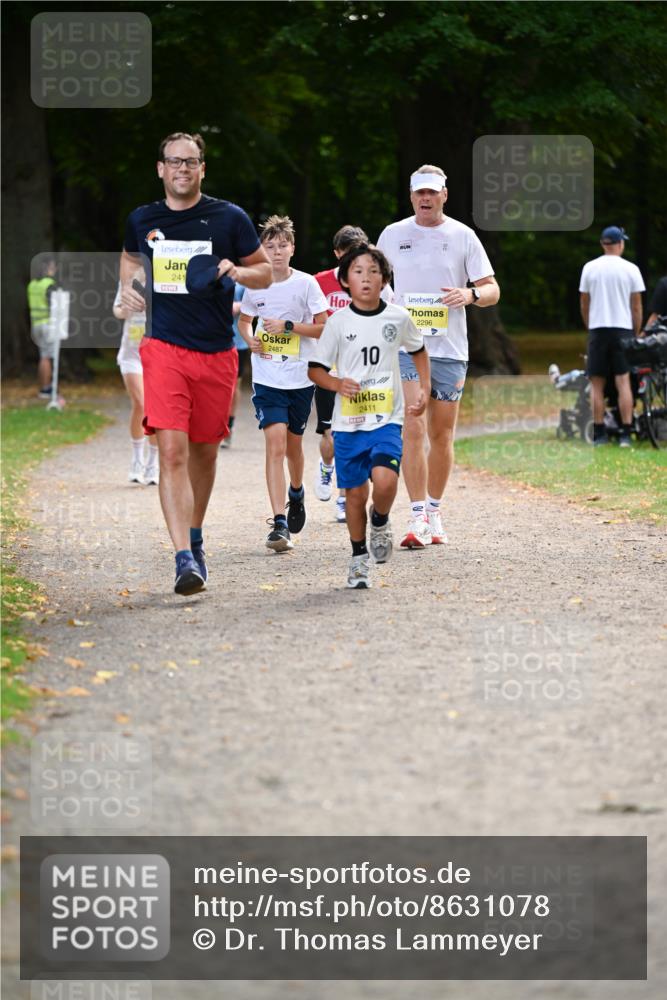 31.08.2025 - 21. Blankeneser Heldenlauf Dr. Thomas Lammeyer http://msf.ph/oto/8631078 31.08.2025 10:15:40 Laufen 241, 2296, 2487, 10, 2411 meine-sportfotos.de