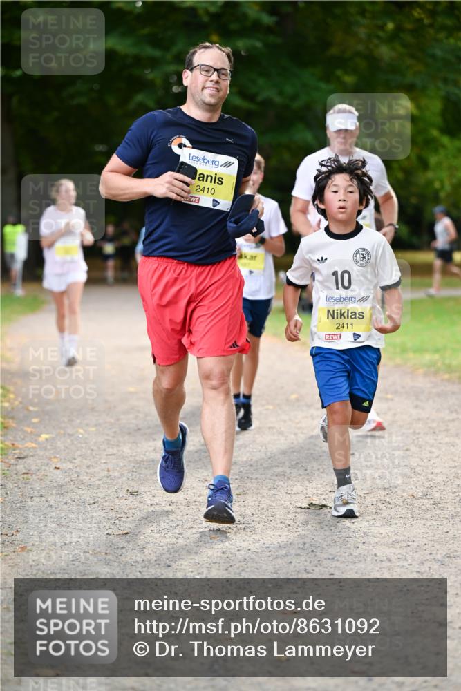 31.08.2025 - 21. Blankeneser Heldenlauf Dr. Thomas Lammeyer http://msf.ph/oto/8631092 31.08.2025 10:15:43 Laufen 2410, 10, 2411 meine-sportfotos.de