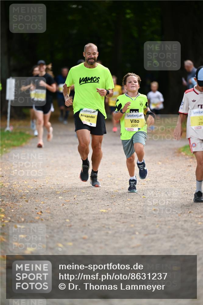 31.08.2025 - 21. Blankeneser Heldenlauf Dr. Thomas Lammeyer http://msf.ph/oto/8631237 31.08.2025 10:16:28 Laufen 2204, 27, 2205 meine-sportfotos.de