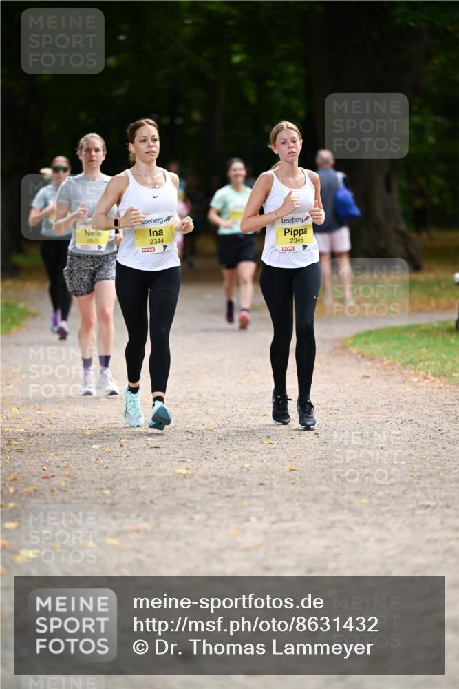 31.08.2025 - 21. Blankeneser Heldenlauf Dr. Thomas Lammeyer http://msf.ph/oto/8631432 31.08.2025 10:17:09 Laufen 2625, 2344, 2345 meine-sportfotos.de