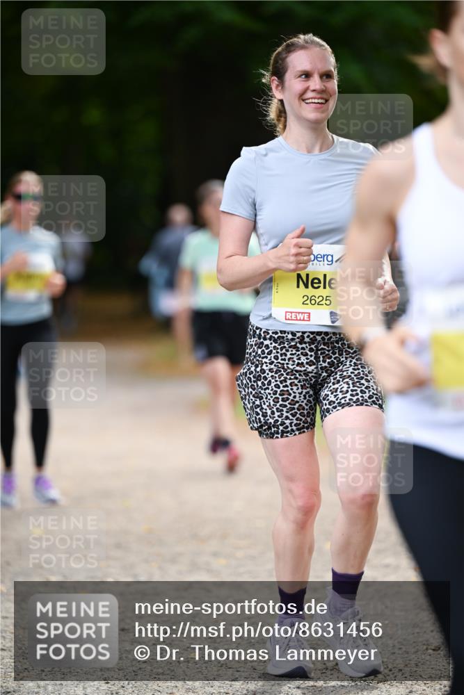 31.08.2025 - 21. Blankeneser Heldenlauf Dr. Thomas Lammeyer http://msf.ph/oto/8631456 31.08.2025 10:17:14 Laufen 2625 meine-sportfotos.de