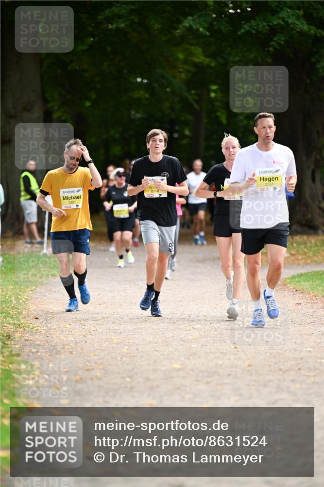 31.08.2025 - 21. Blankeneser Heldenlauf Dr. Thomas Lammeyer http://msf.ph/oto/8631524 31.08.2025 10:17:28 Laufen 2351, 2718, 2261 meine-sportfotos.de