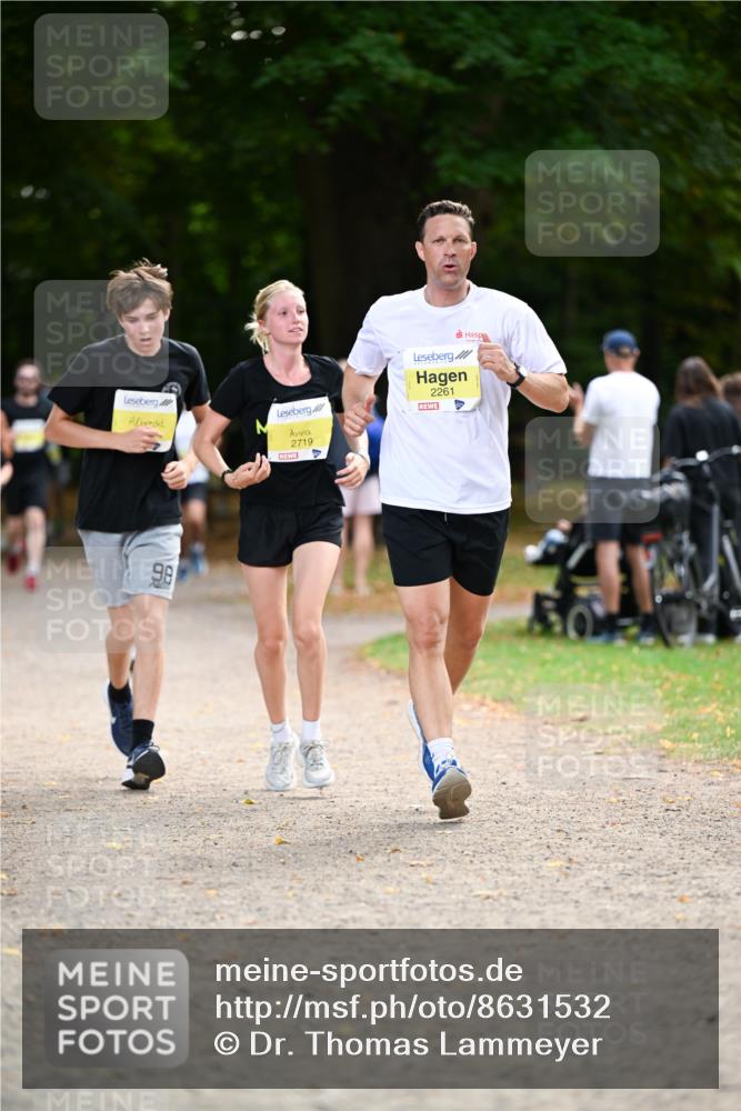 31.08.2025 - 21. Blankeneser Heldenlauf Dr. Thomas Lammeyer http://msf.ph/oto/8631532 31.08.2025 10:17:29 Laufen 98, 2719, 2261 meine-sportfotos.de