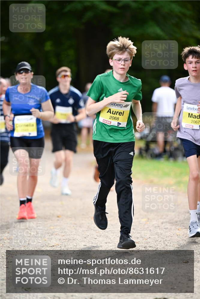 31.08.2025 - 21. Blankeneser Heldenlauf Dr. Thomas Lammeyer http://msf.ph/oto/8631617 31.08.2025 10:17:53 Laufen 2068, 2067 meine-sportfotos.de