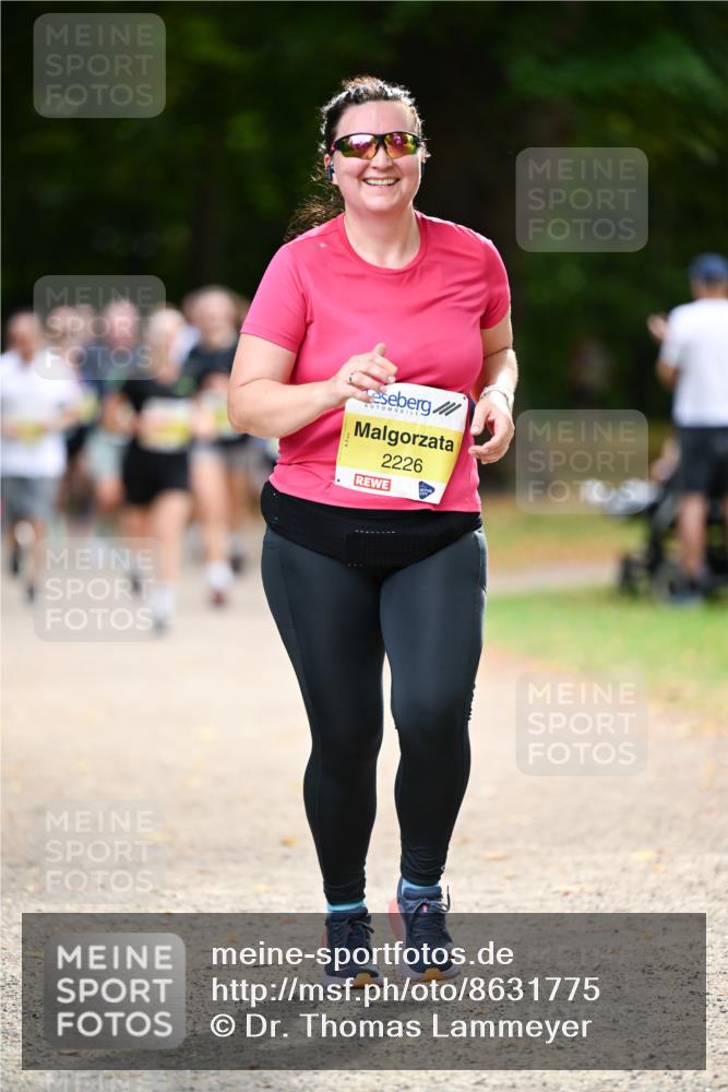 31.08.2025 - 21. Blankeneser Heldenlauf Dr. Thomas Lammeyer http://msf.ph/oto/8631775 31.08.2025 10:18:27 Laufen 2226 meine-sportfotos.de