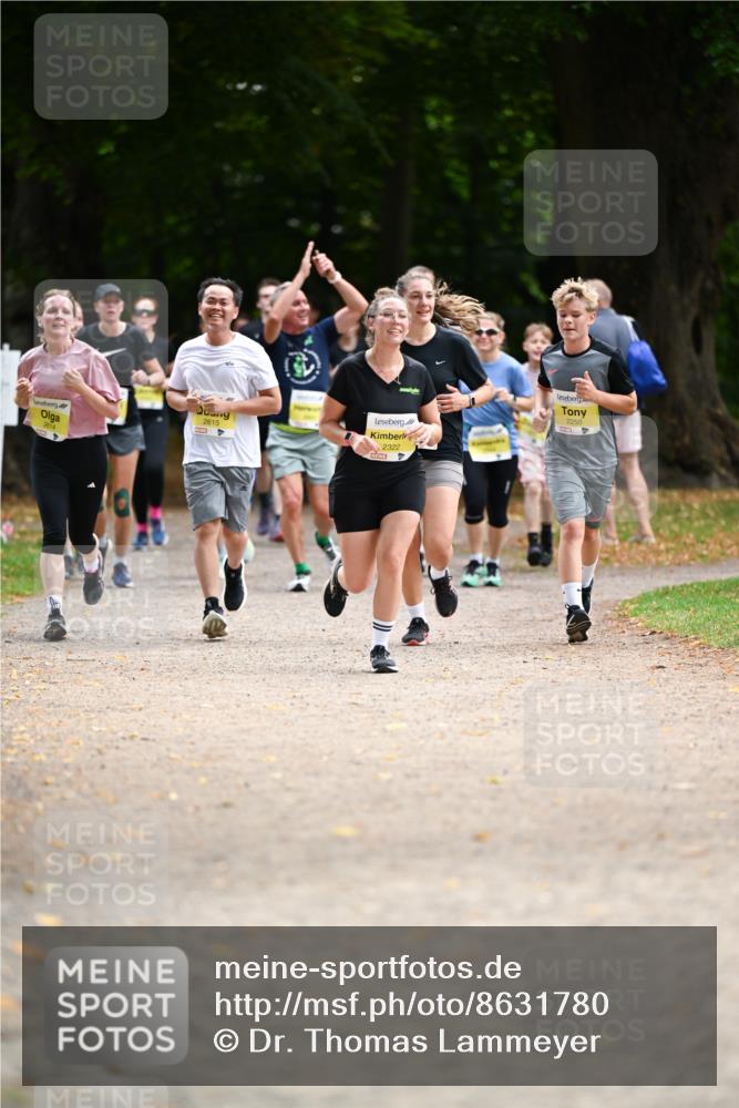 31.08.2025 - 21. Blankeneser Heldenlauf Dr. Thomas Lammeyer http://msf.ph/oto/8631780 31.08.2025 10:18:29 Laufen 2614, 2615, 2322, 2250 meine-sportfotos.de