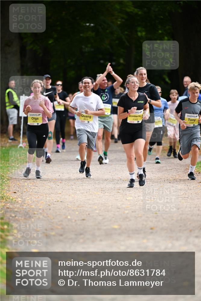 31.08.2025 - 21. Blankeneser Heldenlauf Dr. Thomas Lammeyer http://msf.ph/oto/8631784 31.08.2025 10:18:29 Laufen 2614, 2615, 2322, 2250 meine-sportfotos.de